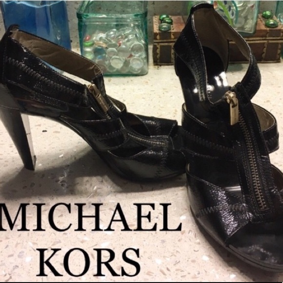 Michael Kors Shoes - Michael Kors Heels New